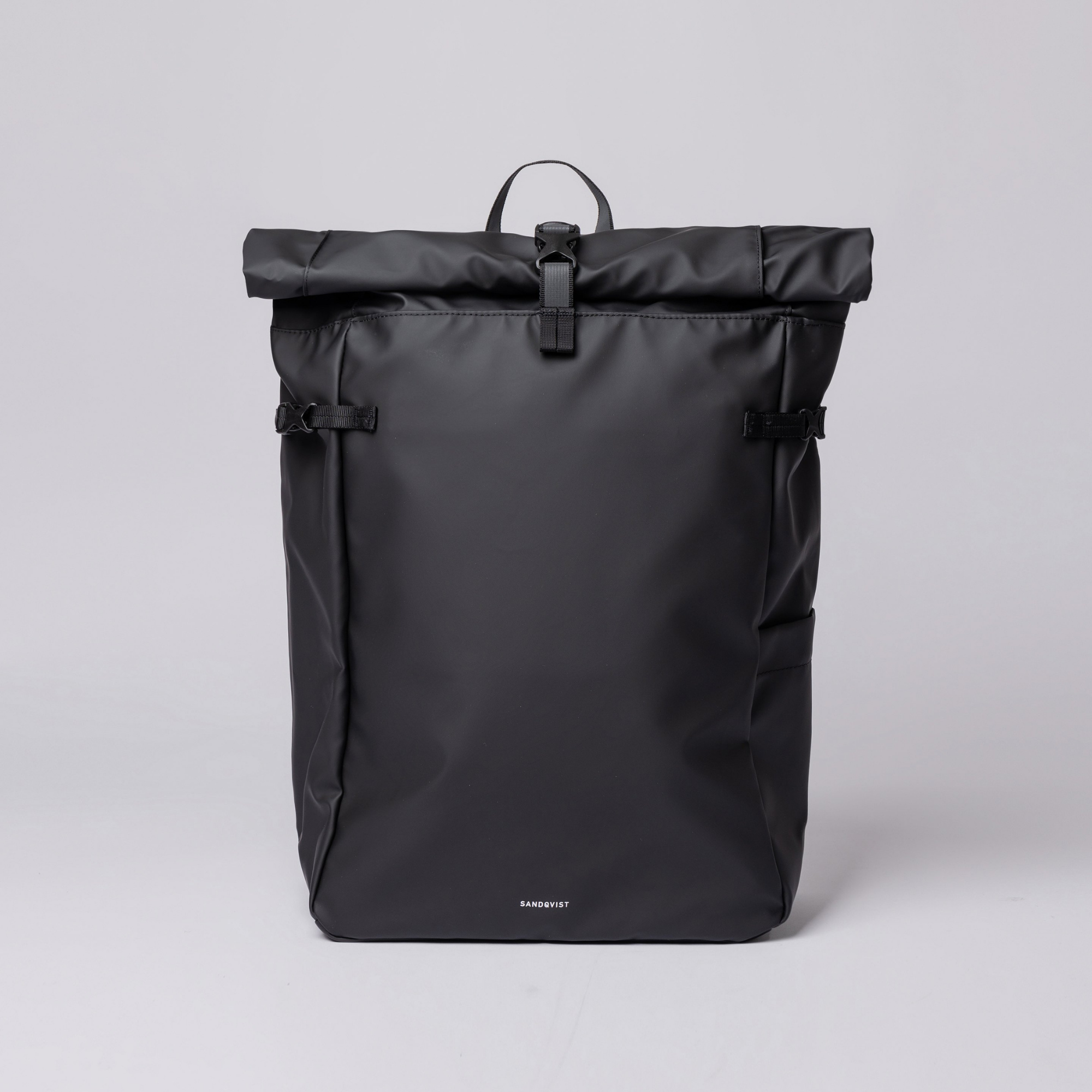 Sandqvist Arnold Backpack in Black SQA2343| Shop from eightywingold an official brand partner for Sandqvist Canada and US. 