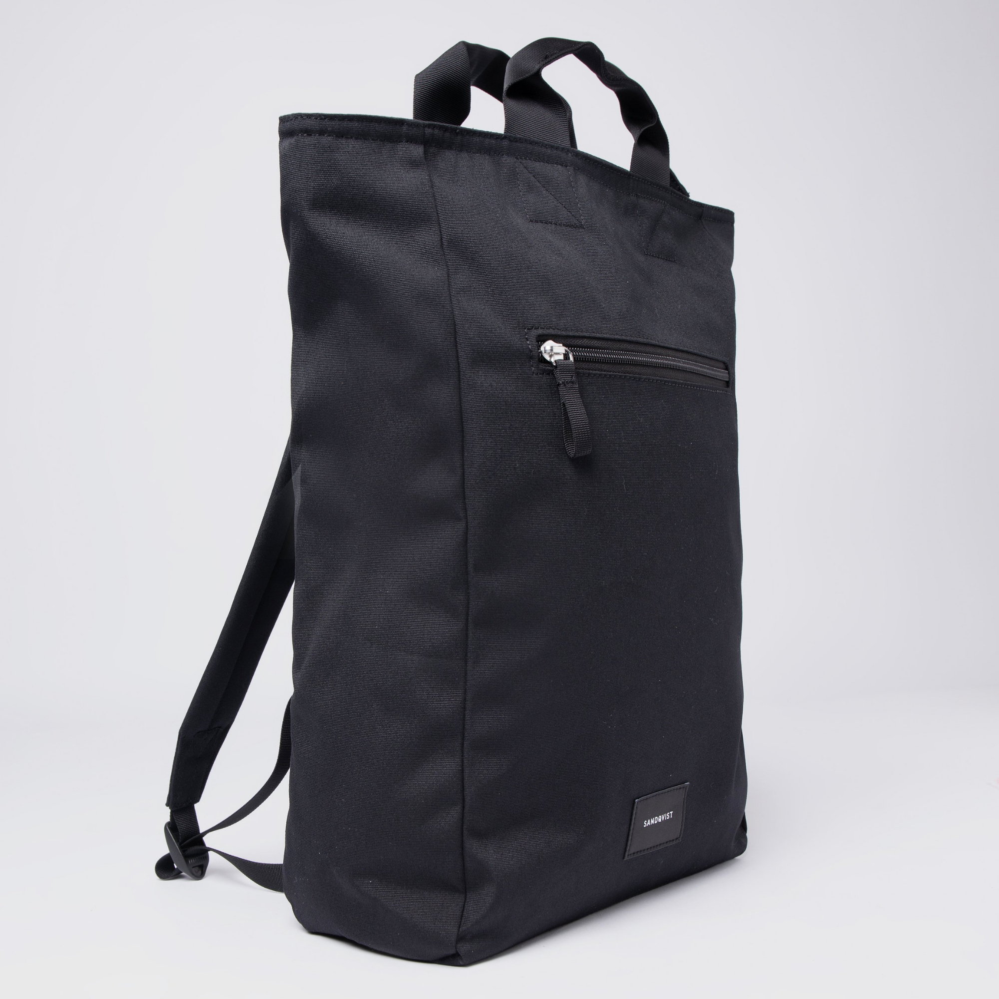 Sandqvist Tony Vegan Backpack in Black SQA2366 | Shop from eightywingold an official brand partner for Sandqvist Canada and US. 