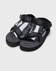SUICOKE DEPA-2PO sandals with black nylon upper, black midsole and sole, strap and logo patch. From Spring/Summer 2023 collection on eightywingold Web Store, an official partner of SUICOKE. OG-022-2PO BLACK