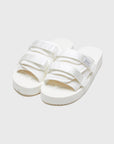 SUICOKE MOTO-PO slides with white nylon upper, white midsole and sole, strap and logo patch. From Spring/Summer 2023 collection on eightywingold Web Store, an official partner of SUICOKE. OG-056PO WHITE