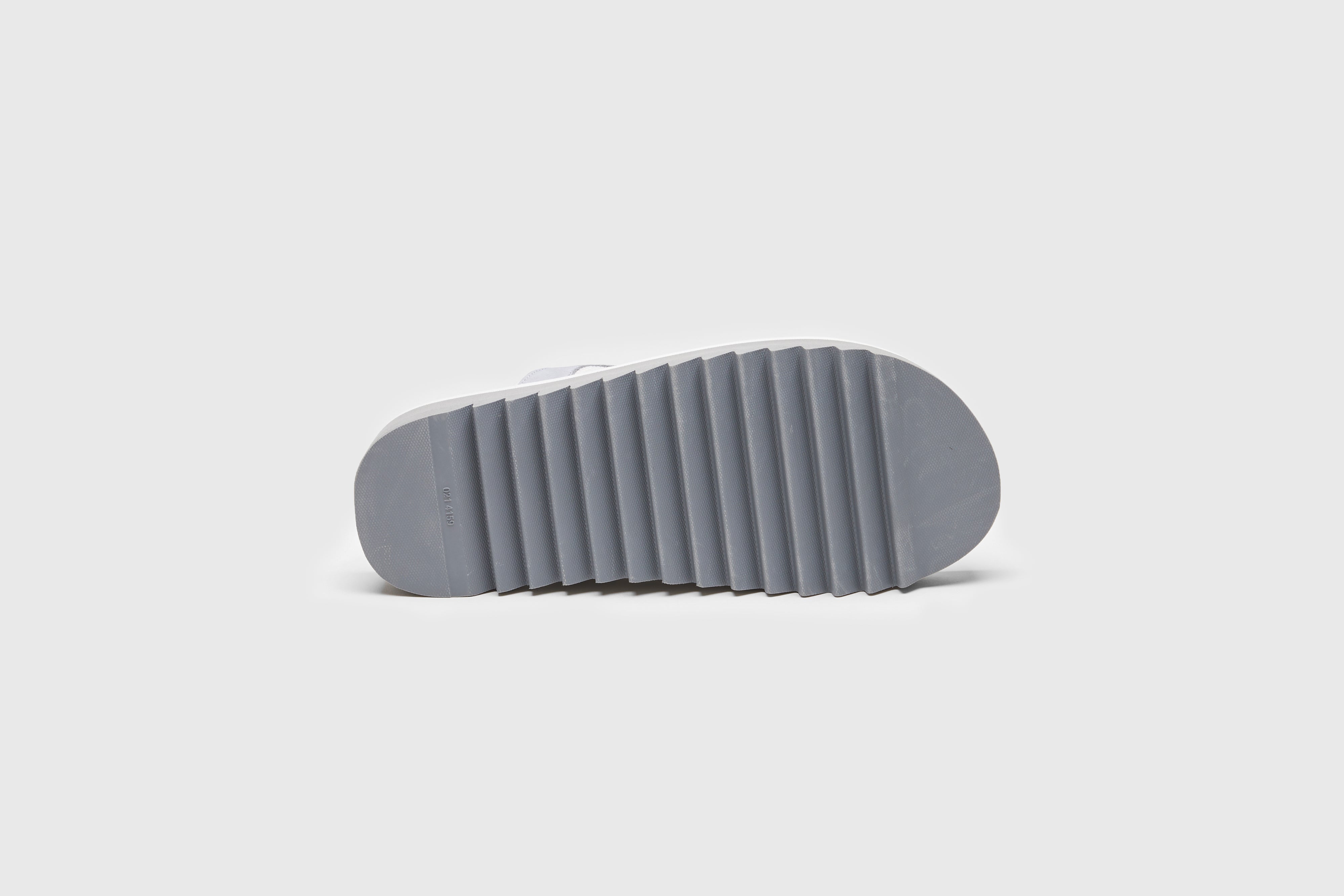 SUICOKE Ray-ab sandals in Gray & White | eightywingold - official