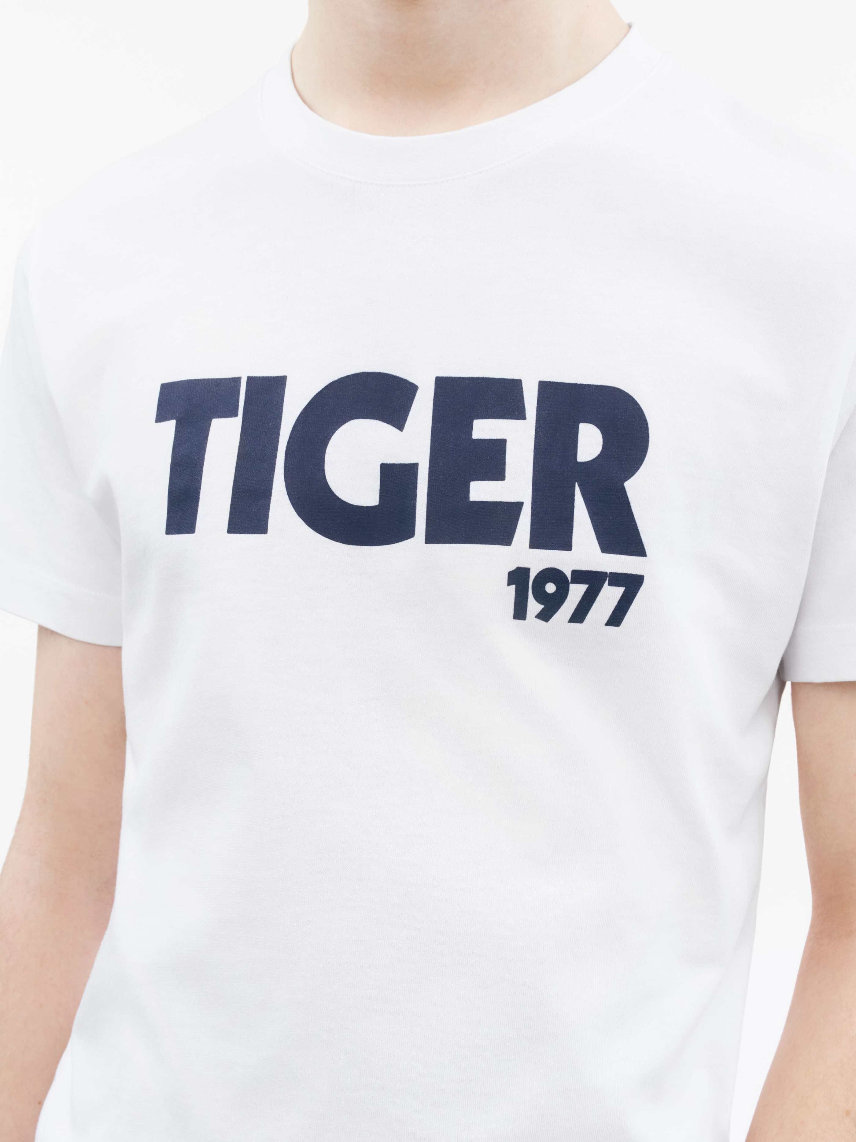 TIGER OF SWEDEN Dillan T-Shirt in White T65617038 | Shop from eightywingold an official brand partner for Tiger of Sweden Canada and US.