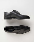 Lathan Shoes in Black