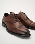 Lathan Shoes in Brown